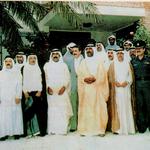 سمو ولي العهد الشيخ سعد العبدالله الصباح يستقبل الاتحاد الفخري الشيخ الشهيد فهد الاحمد واعضاء الاتحاد الكويتي ، ويظهر المرحوم احمد الرشدان خلف اللواء عبدالحميد الحجي